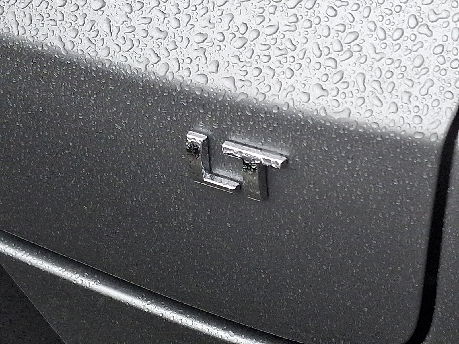 2026 Chevrolet Trailblazer LT photo 2