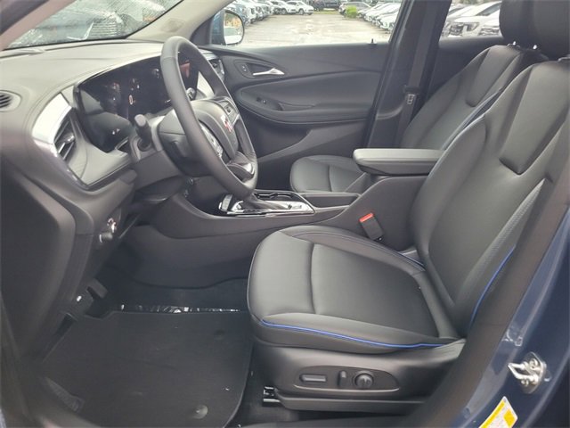 2026 Toyota RAV4 Sport Touring photo 3