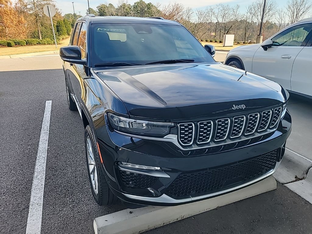 2022 Jeep Grand Cherokee Summit's photo