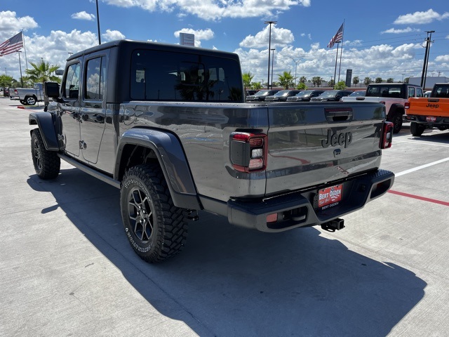 2025 Jeep Gladiator Willys photo 3