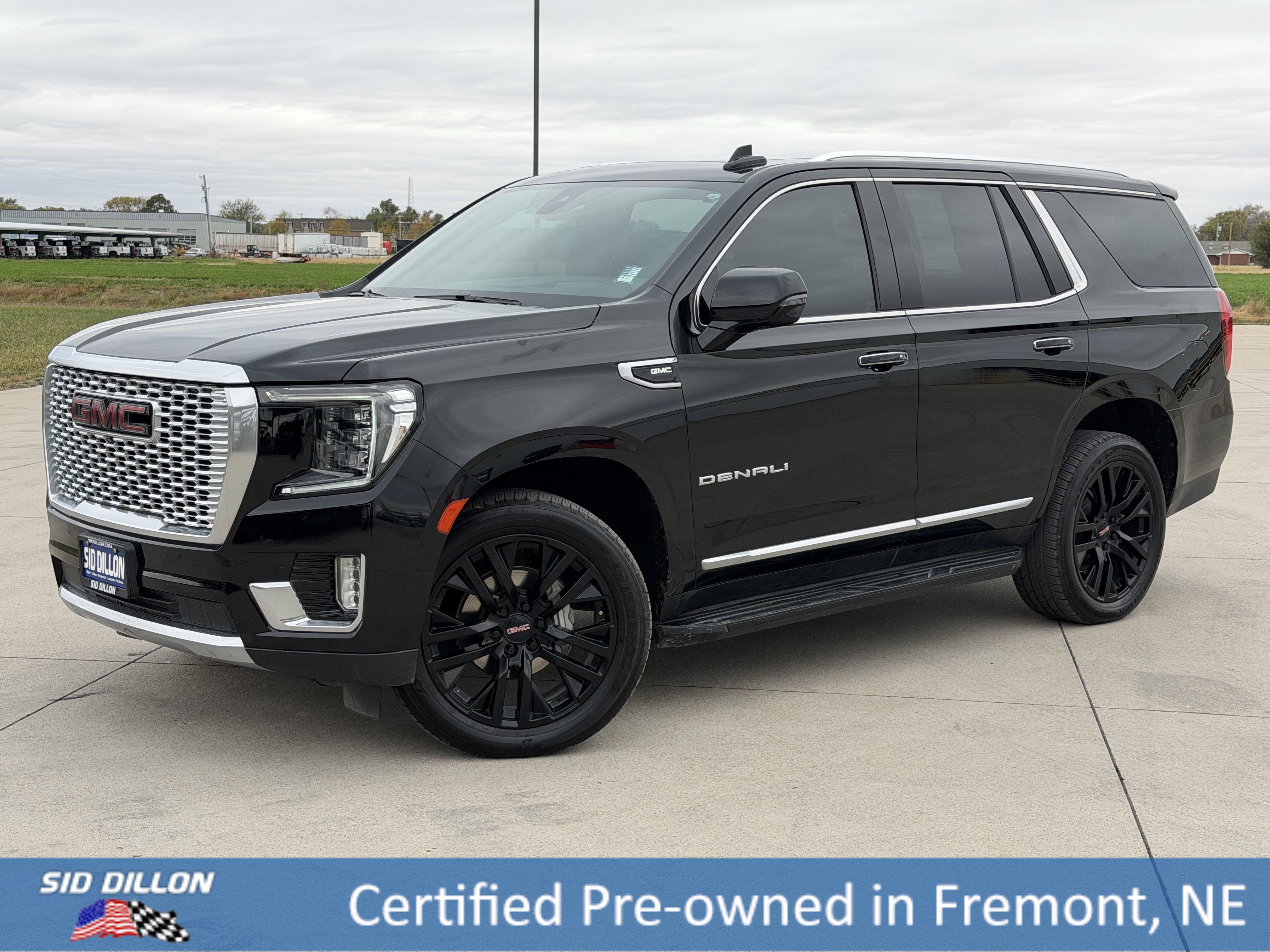 2021 GMC Yukon Denali's photo