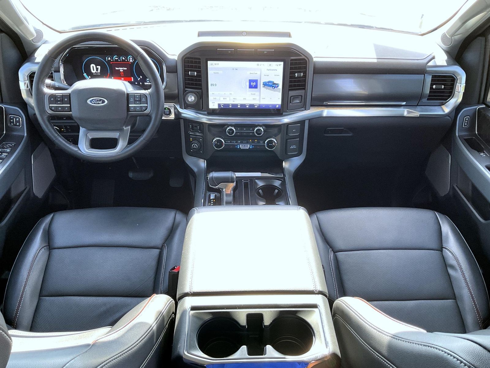 2022 Ford F-150 Lariat photo 12