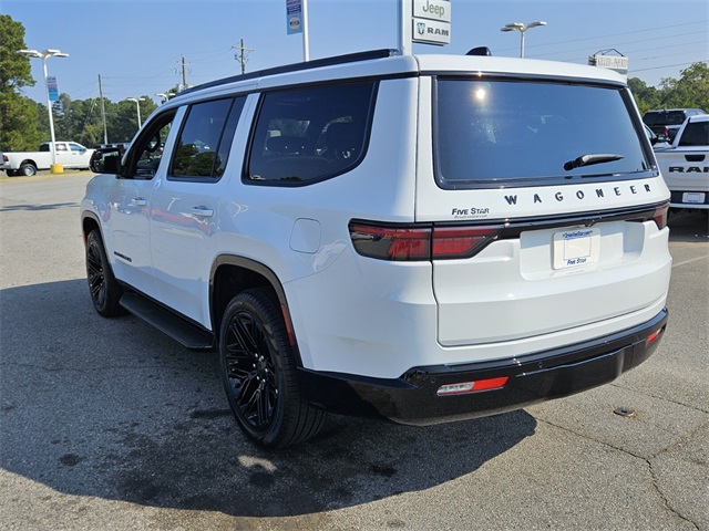 2025 Jeep Wagoneer Series II Carbide photo 12