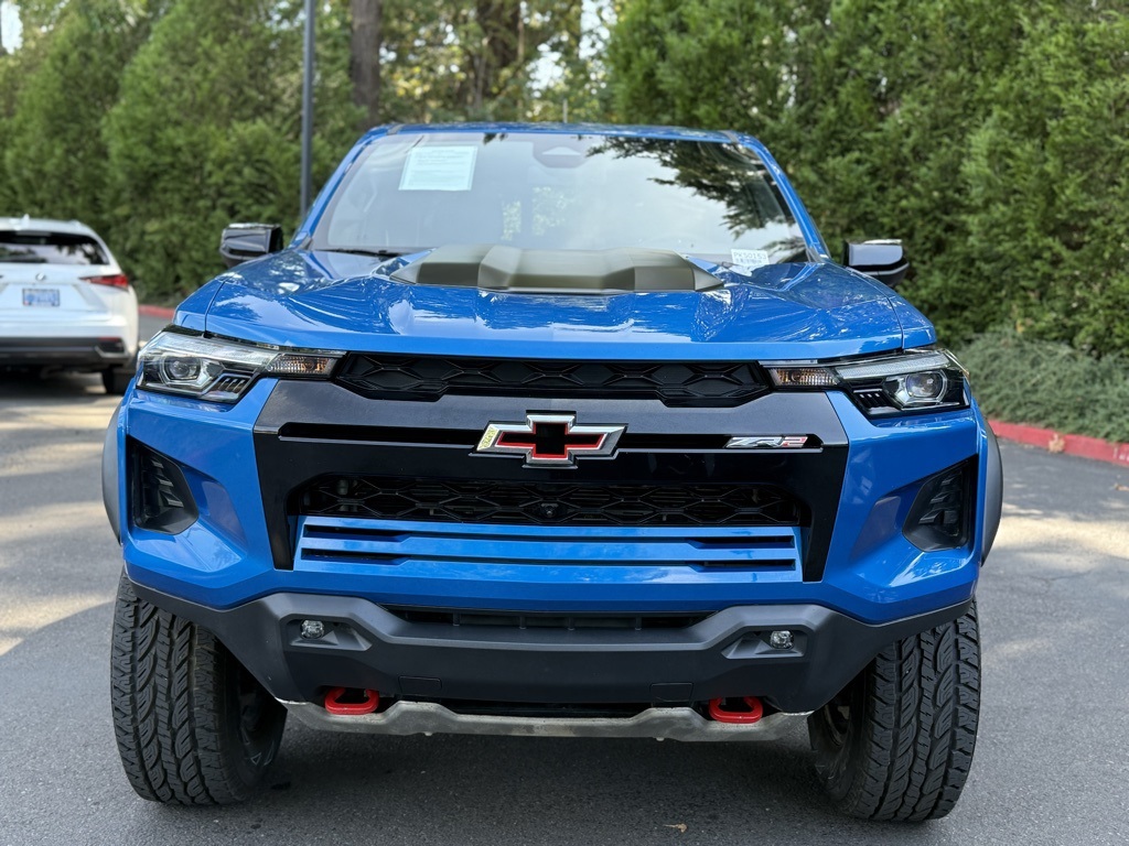 2024 Chevrolet Colorado ZR2 photo 2