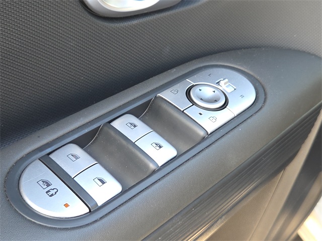 2024 Hyundai Ioniq 5 SEL photo 16