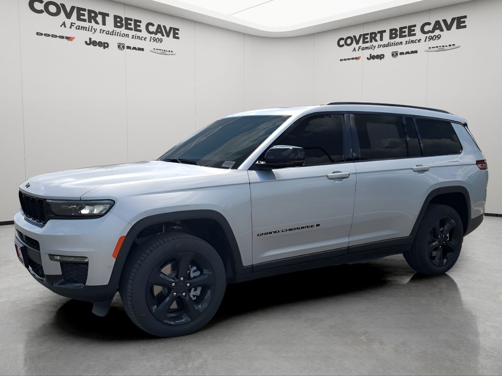 2025 Jeep Grand Cherokee Limited photo 2