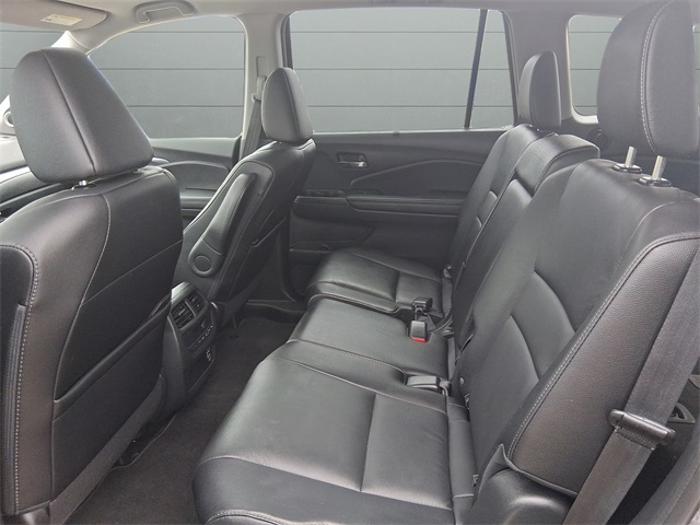 2022 Honda Pilot Special Edition photo 7