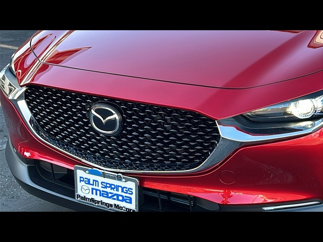2025 Mazda CX-30 2.5 S Preferred photo 4