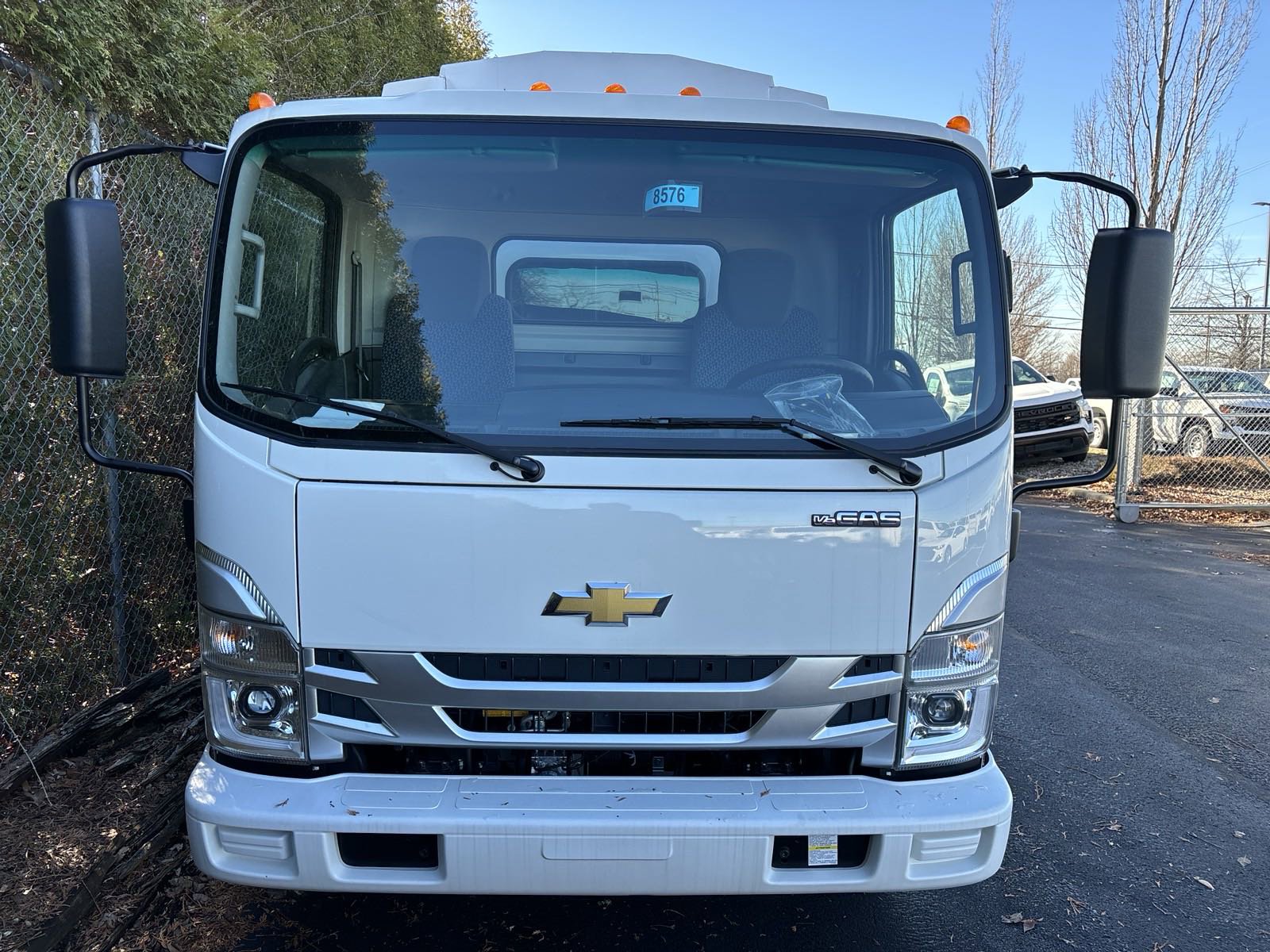 2024 Chevrolet Silverado 4500HD photo 2