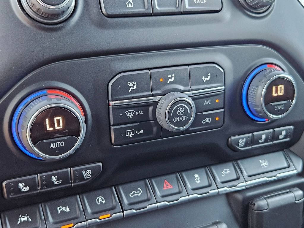 2022 Chevrolet Silverado 1500 LTZ photo 22