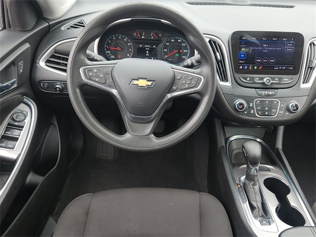 2022 Chevrolet Malibu 1LT photo 11