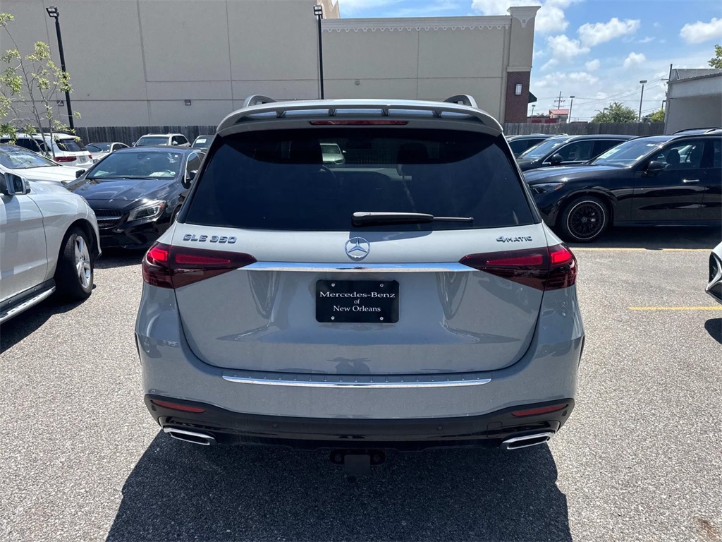 2025 Mercedes Benz GLE 350 4MATIC photo 4