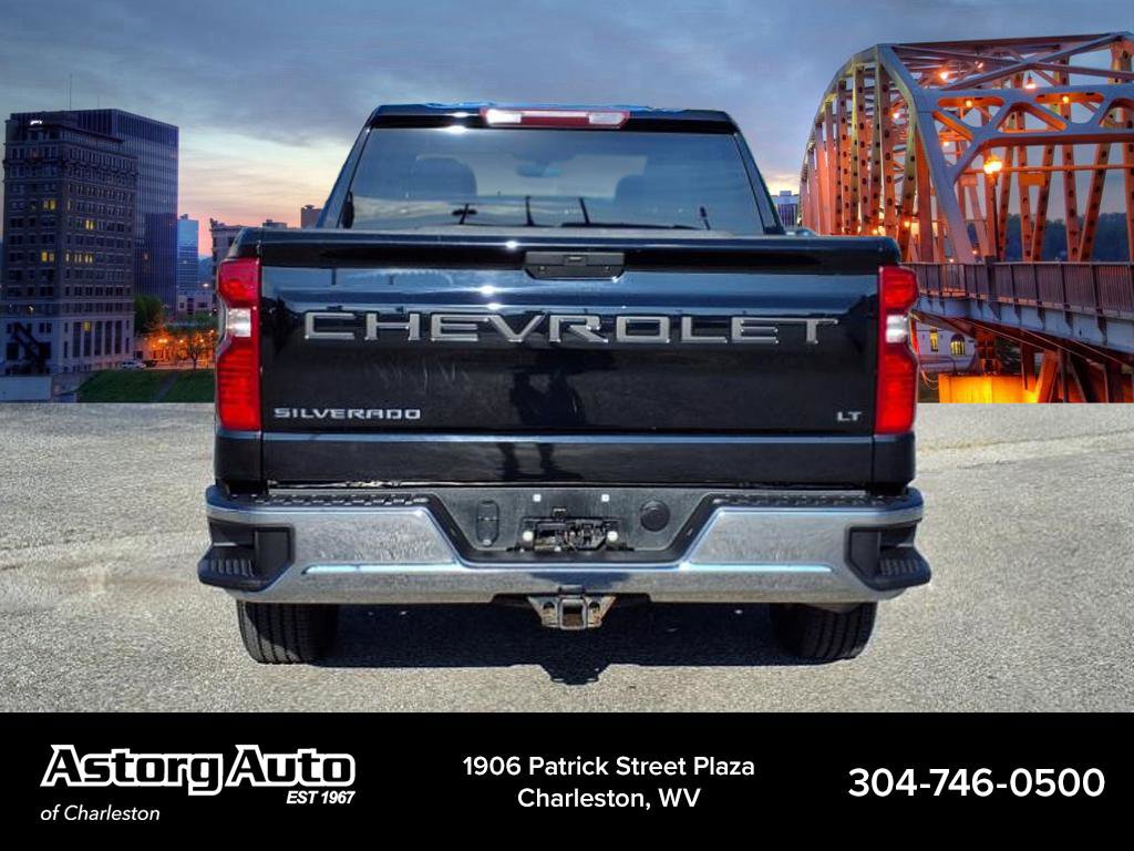 2021 Chevrolet Silverado 1500 LT photo 4