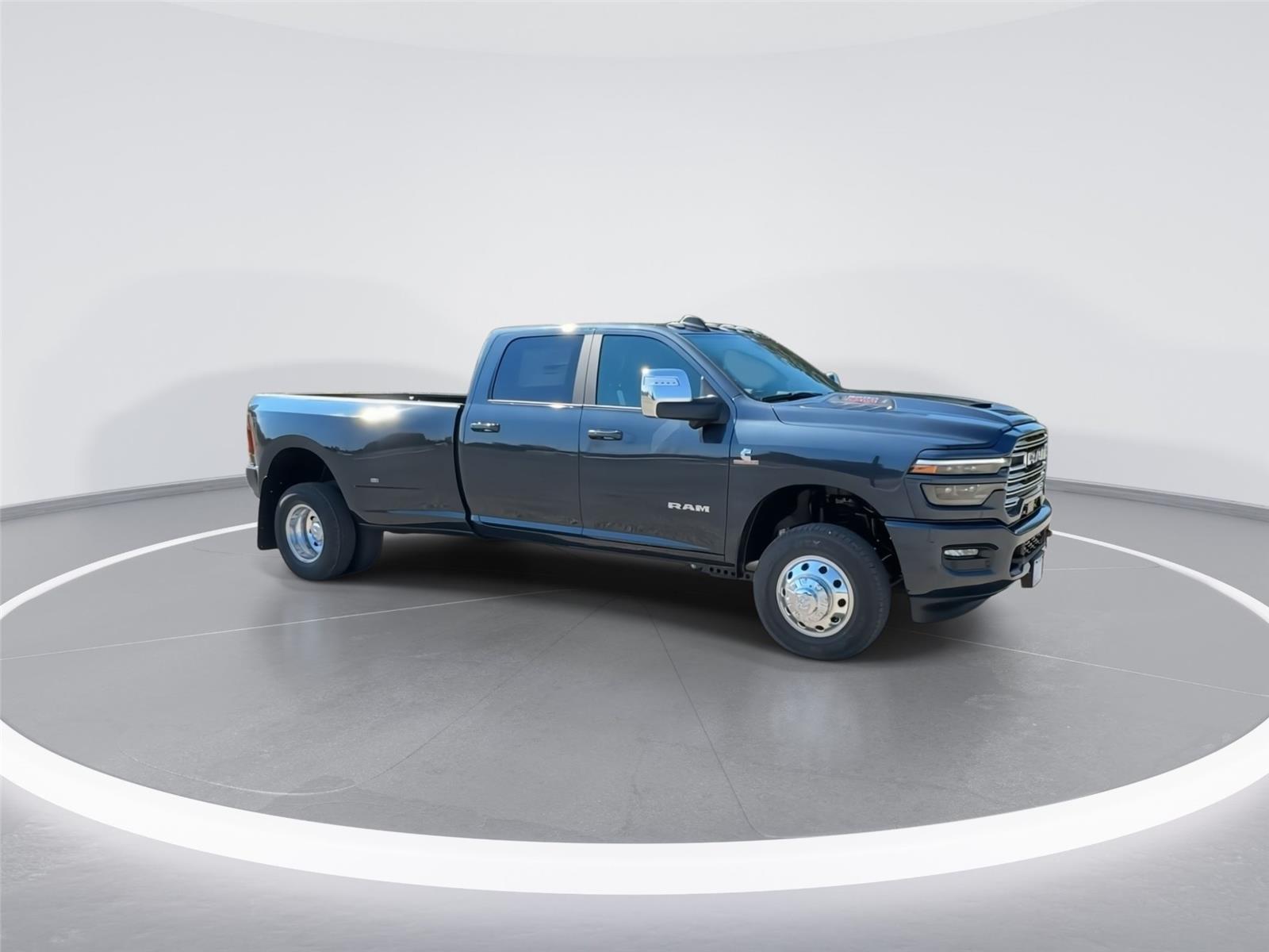 2026 Ram 3500 Laramie photo 2