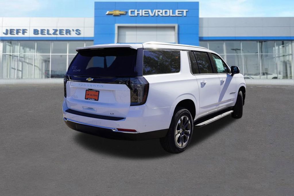 2026 Chevrolet Suburban LT photo 4
