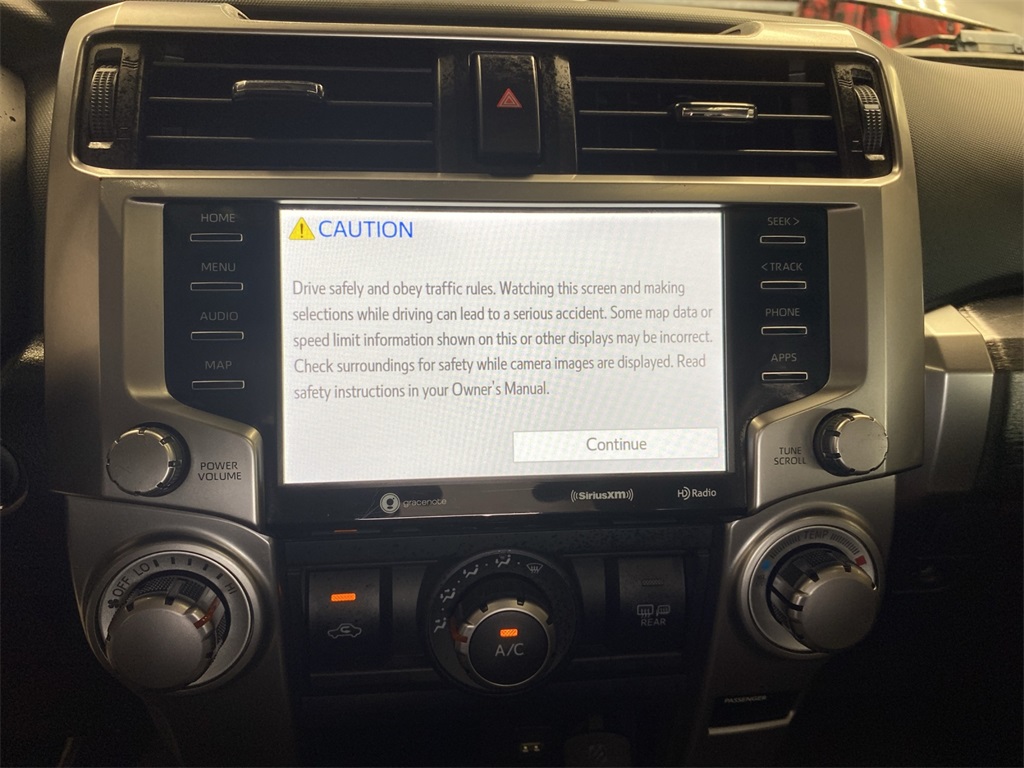 2021 Toyota 4Runner SR5 Premium photo 25