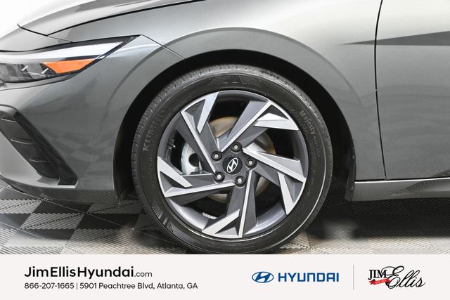 2024 Hyundai Elantra SEL Convenience photo 31