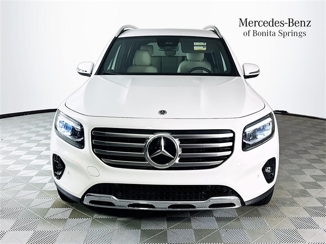 2025 Mercedes Benz GLB 250 photo 2