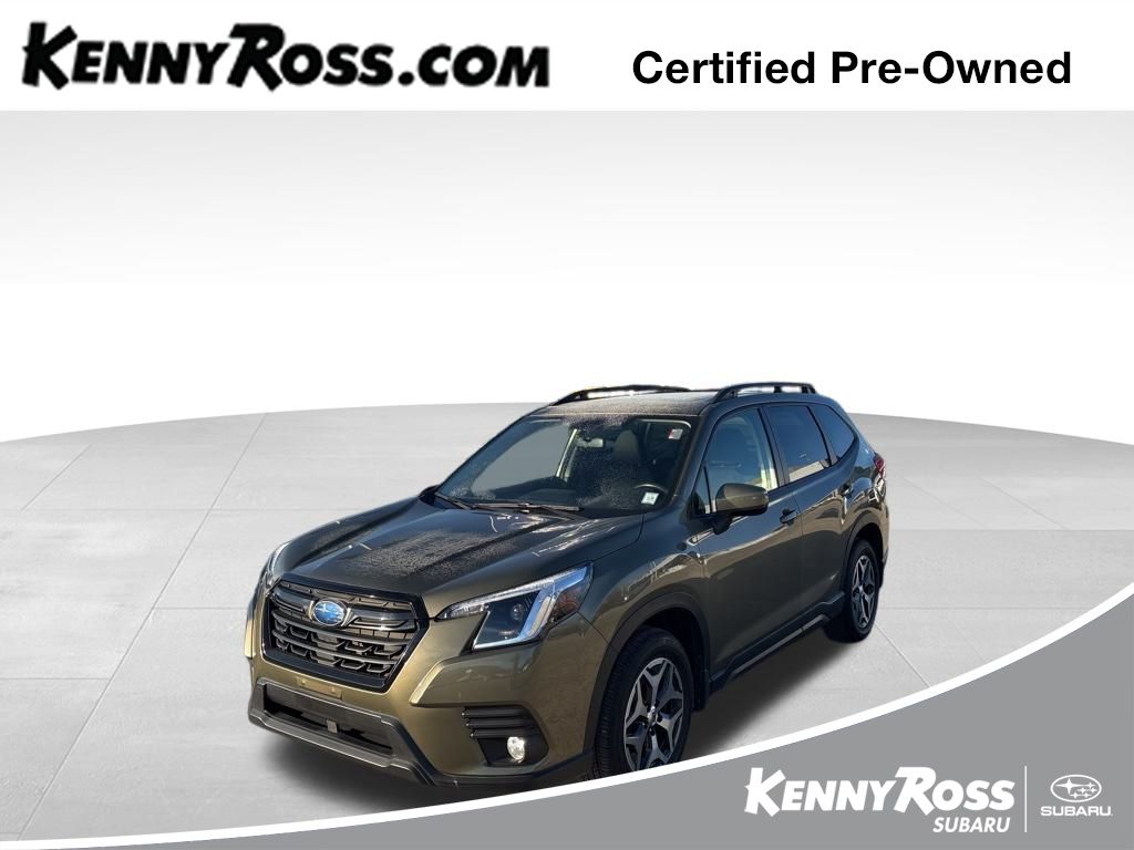 2022 Subaru Forester Premium's photo