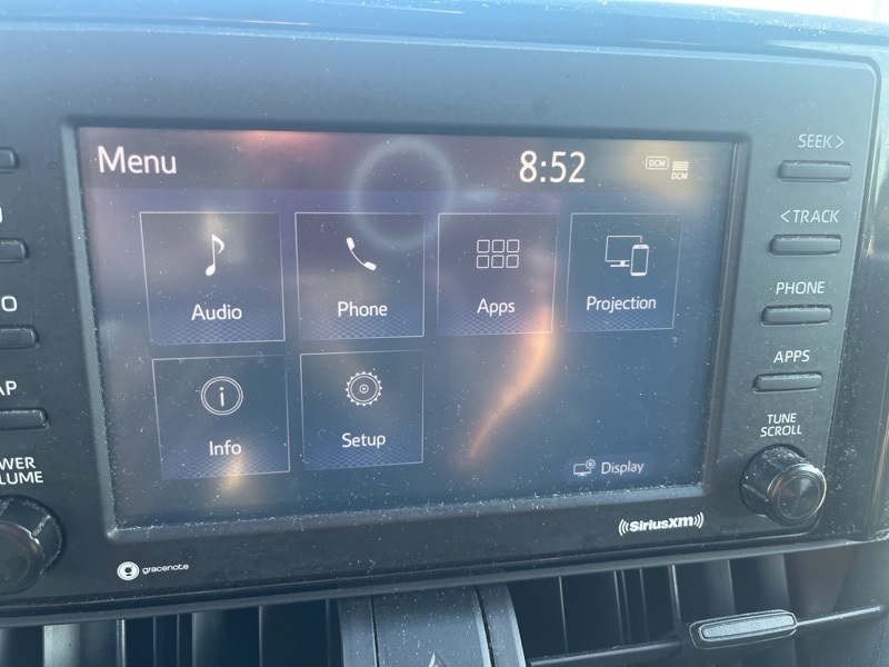 2020 Toyota RAV4 Hybrid XLE photo 15