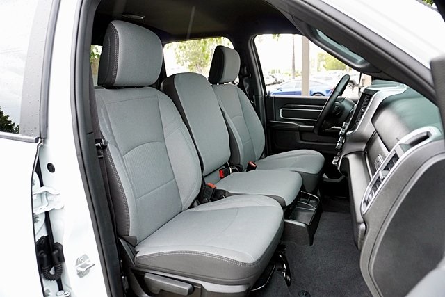 2024 Ram 2500 Big Horn photo 11