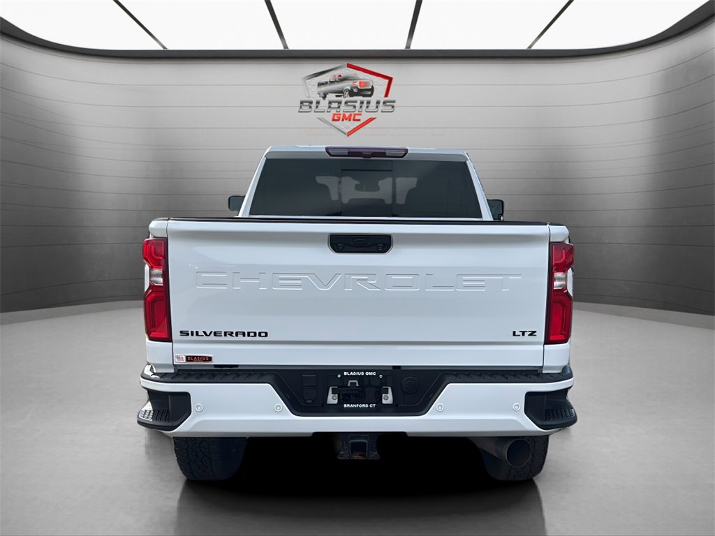 2024 Chevrolet Silverado 2500HD LTZ photo 4