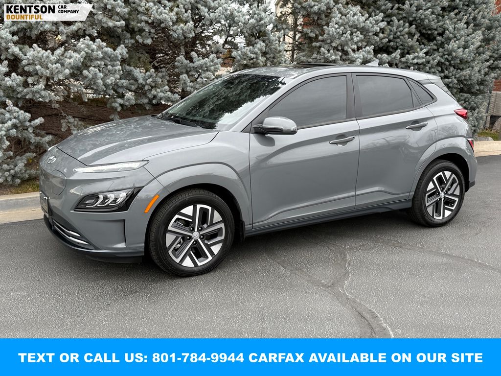 2022 Hyundai Kona EV Limited's photo
