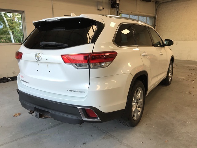 2018 Toyota Highlander Limited photo 3