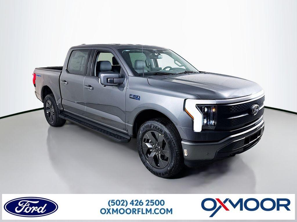 2025 Ford F-150 Lightning Flash's photo