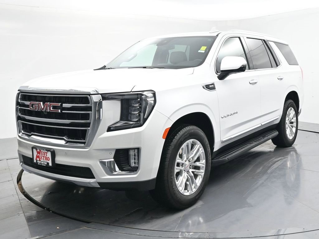 2024 GMC Yukon SLT's photo
