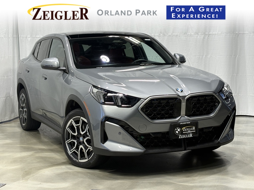 2025 BMW X2 28i's photo