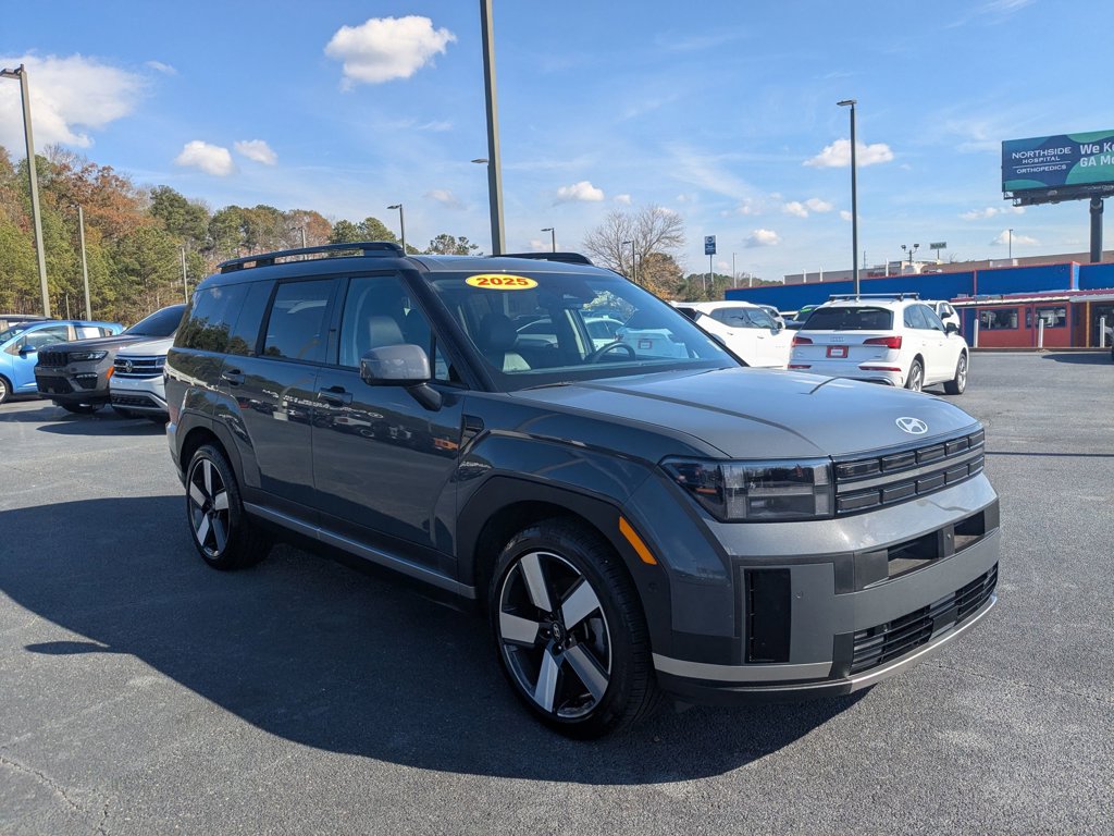 2025 Hyundai Santa Fe Limited photo 3