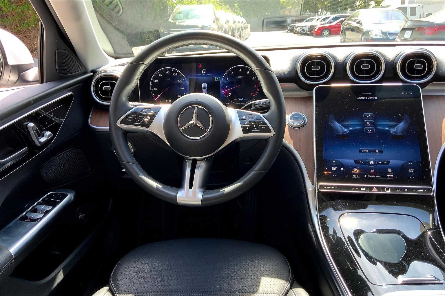 2022 Mercedes Benz C 300 photo 5