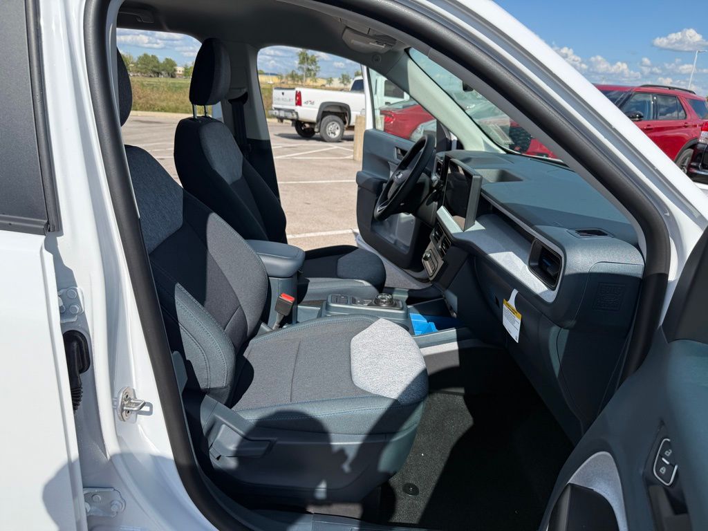 2025 Ford Maverick XLT photo 15