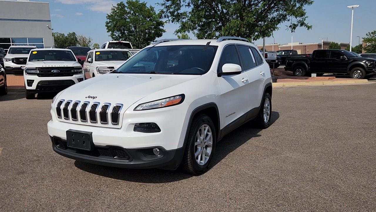 Used 2017 Jeep Cherokee Latitude with VIN 1C4PJLCB6HW604087 for sale in Greeley, CO