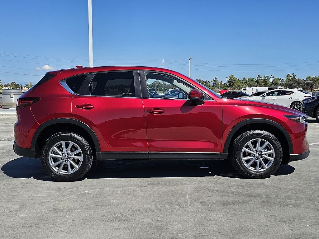 2023 Mazda CX-5 2.5 Select photo 5