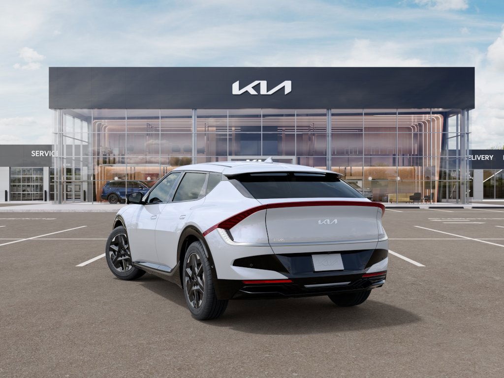 2025 Kia EV6 Wind photo 4