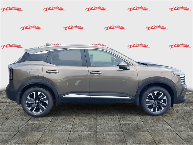 2025 Nissan Kicks SV photo 2