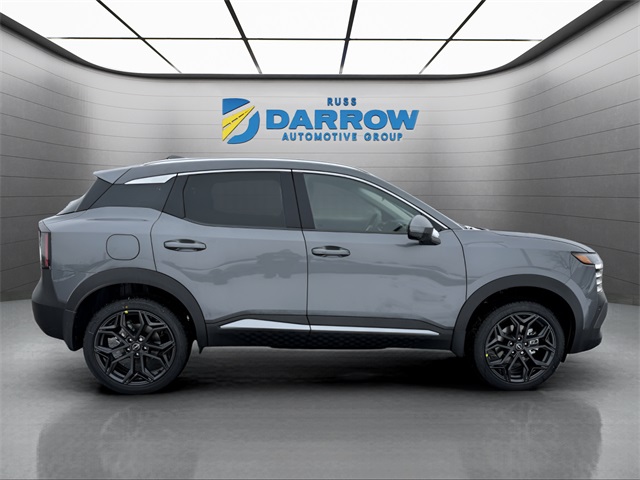 2025 Nissan Kicks SR photo 5