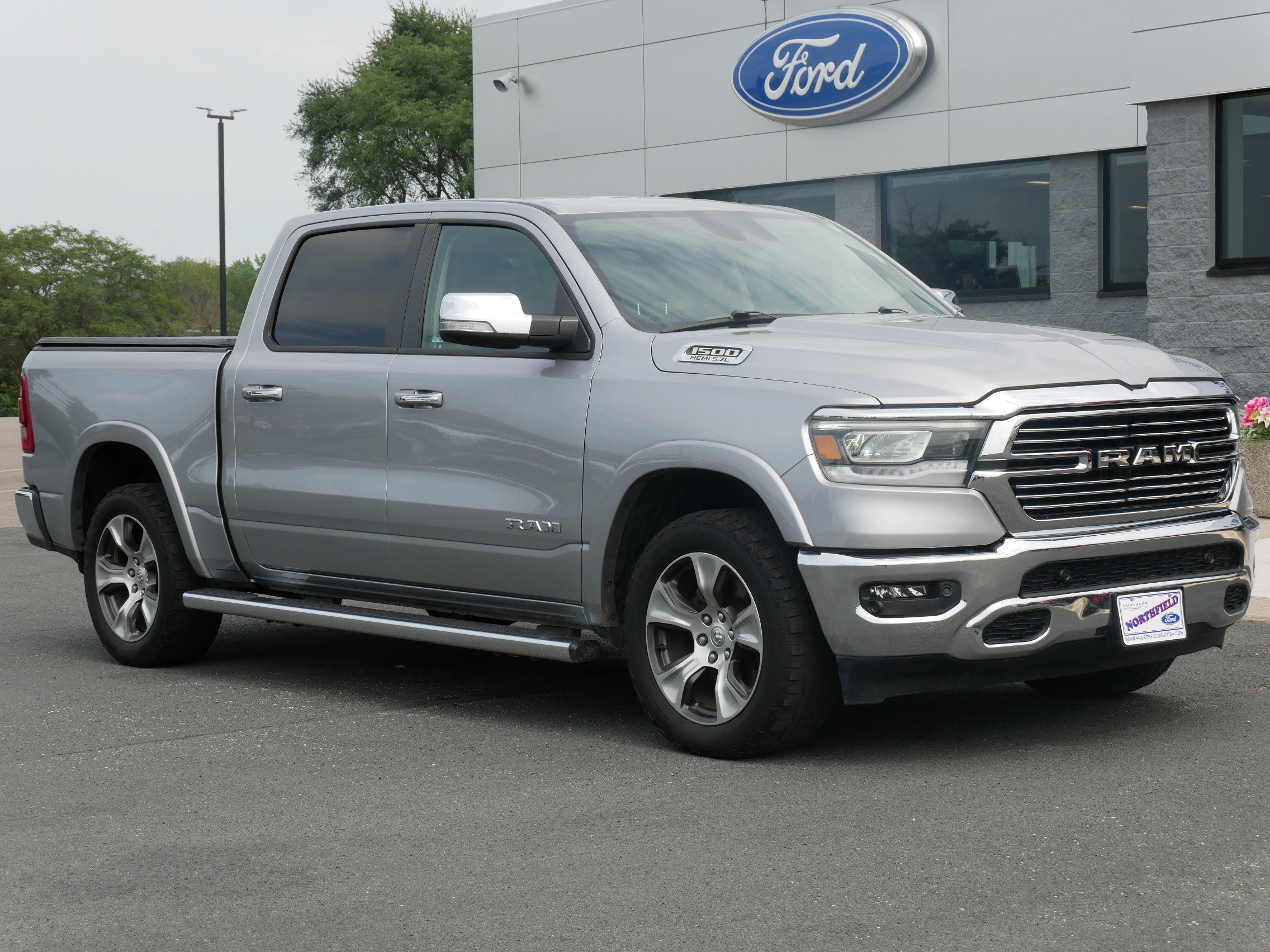 Used 2022 RAM Ram 1500 Pickup Laramie with VIN 1C6SRFJT1NN207797 for sale in Northfield, Minnesota