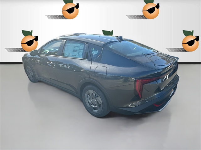 2025 Kia K4 LX photo 5