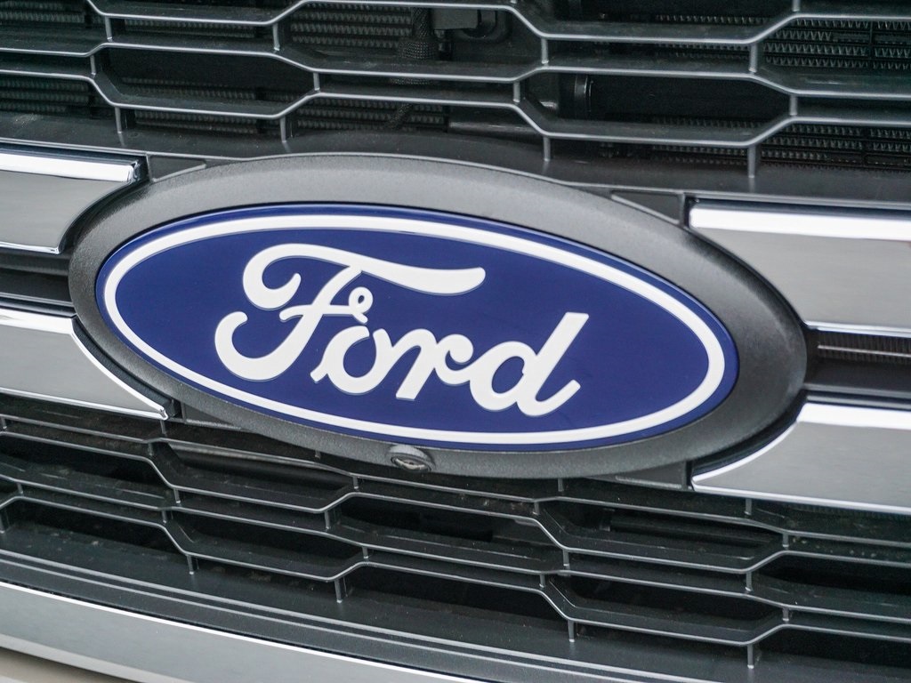 2025 Ford F-150 Lariat photo 4