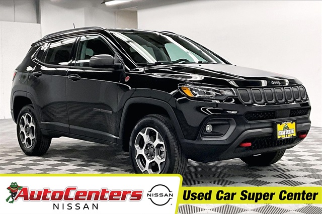 2022 Jeep Compass Trailhawk's photo