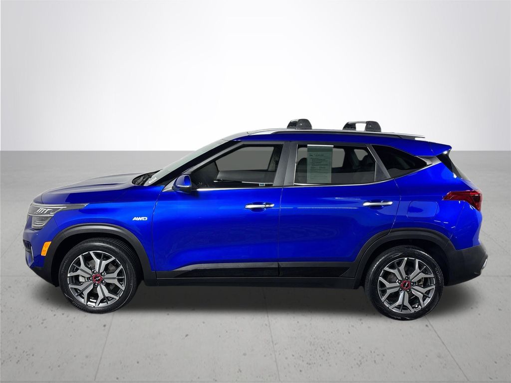 2023 Kia Seltos SX photo 9