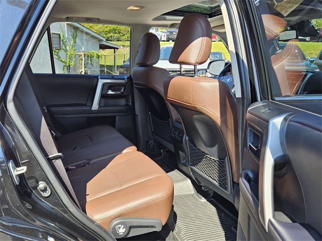 2023 Toyota 4Runner Limited photo 18