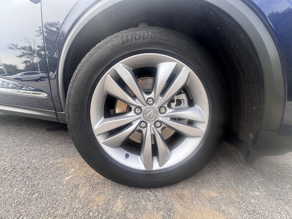 2023 Acura MDX SH-AWD photo 13