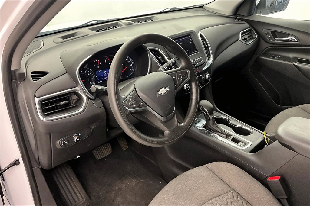 2023 Chevrolet Equinox LT photo 12
