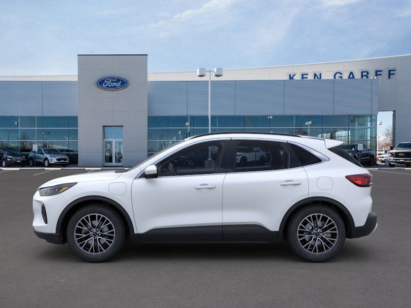 2025 Ford Escape Plug-In Hybrid photo 3
