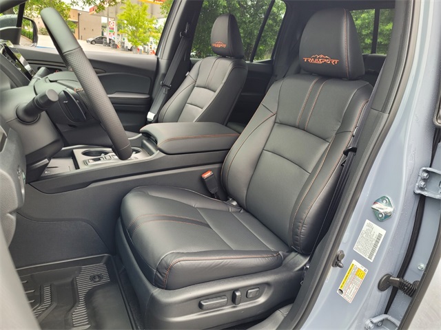 2025 Honda Ridgeline TrailSport photo 4
