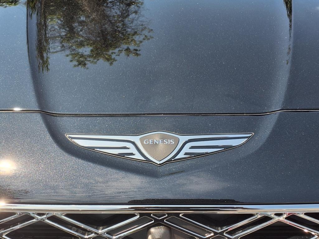 2026 Genesis GV80 2.5T Advanced photo 3